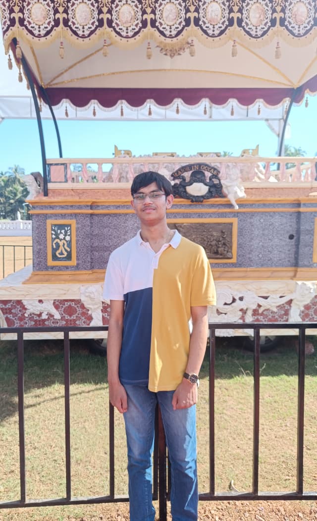 Neil Cardoz